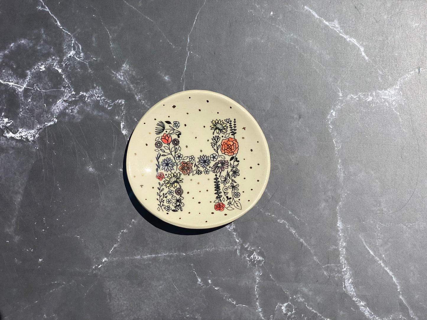 H Ring Dish