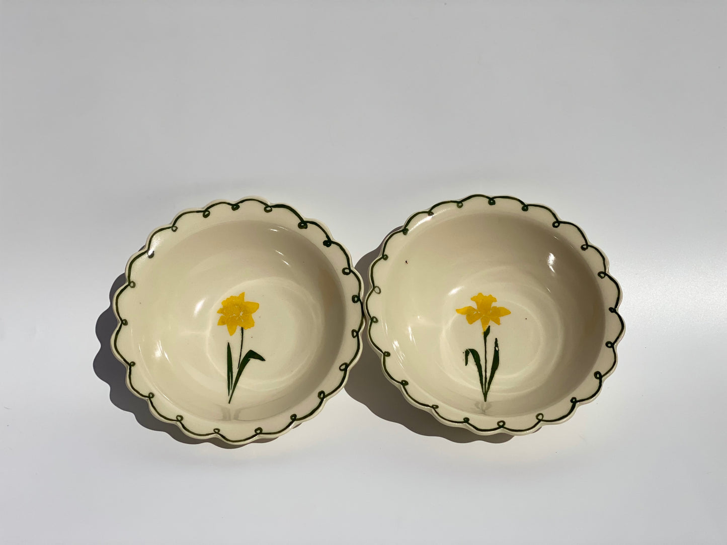 Scalloped Daffodil Bowl